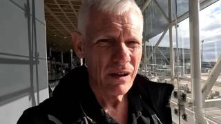 Турист летя 8 пъти за 50 часа и посочи кой час за излитане е "прокълнат"