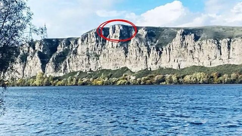 Студентка загина след падане от 100-метрова скала по време на фотосесия