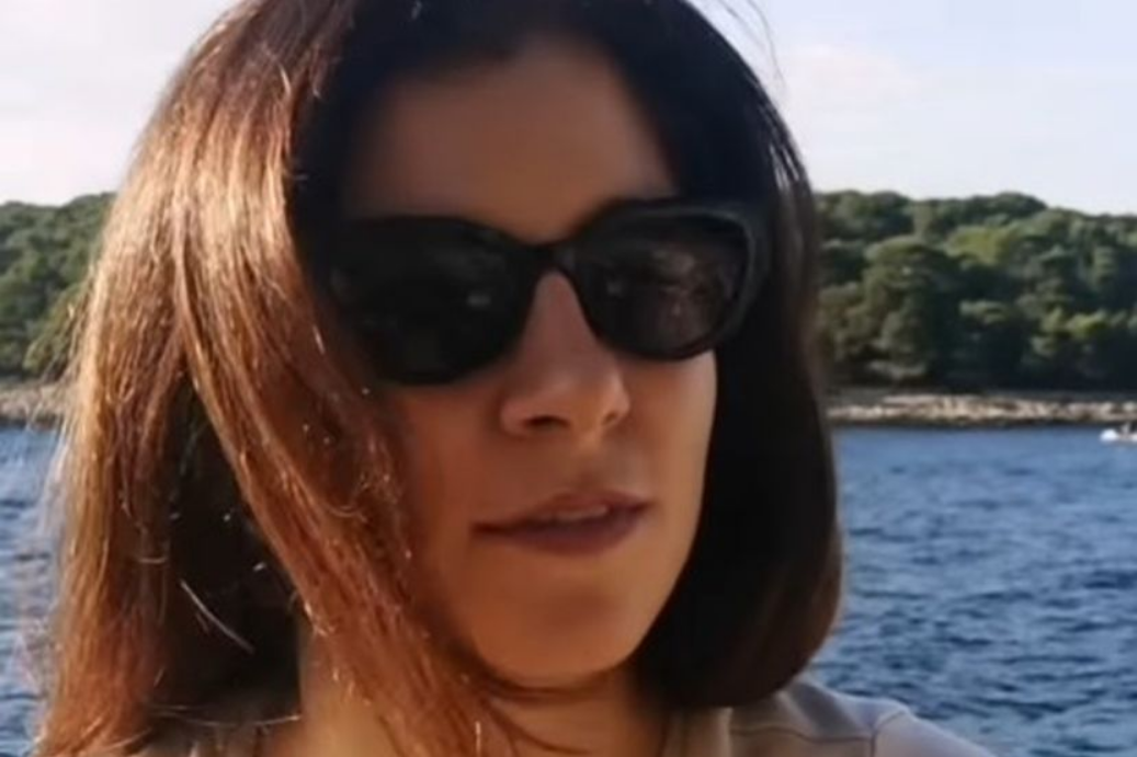 „Защо ми трябваше това в живота?“: Бояна работи на хърватското крайбрежие и разкри суровата истина