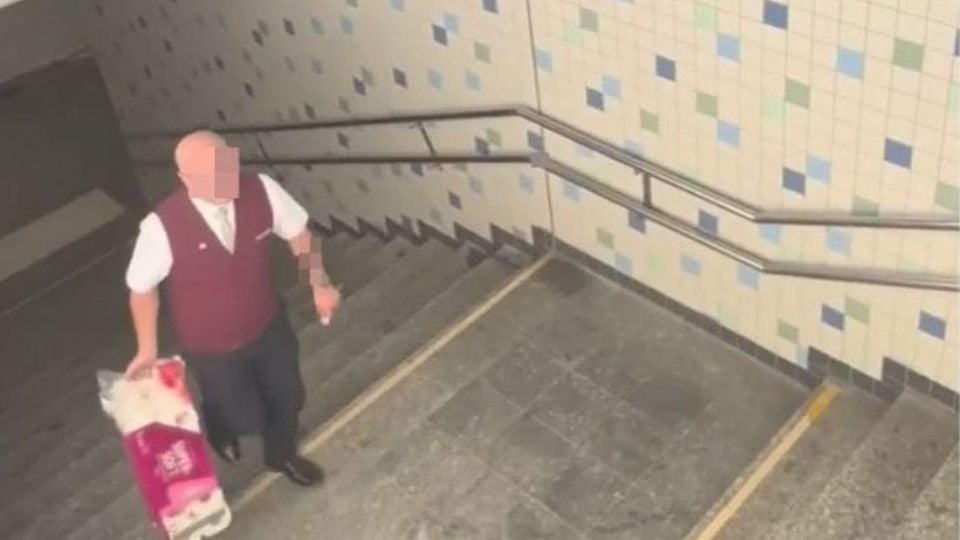 Неочаквана спирка на влак в Германия: Началникът слезе да купи тоалетна хартия