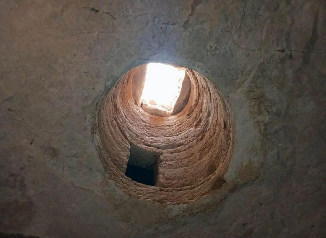 18 гробници край Средиземно море разкриха защо египтяните поставяли златни езици на мъртвите Снимки
