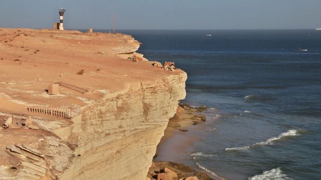 Пустинната държава, която почти няма туристи, но крие едни от най-големите съкровища