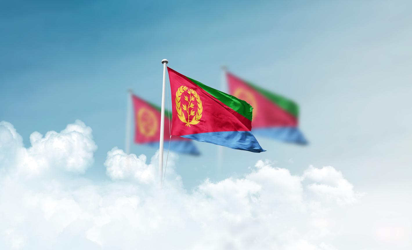 От кленовия лист до лотоса: растенията, скрити върху знамената по света