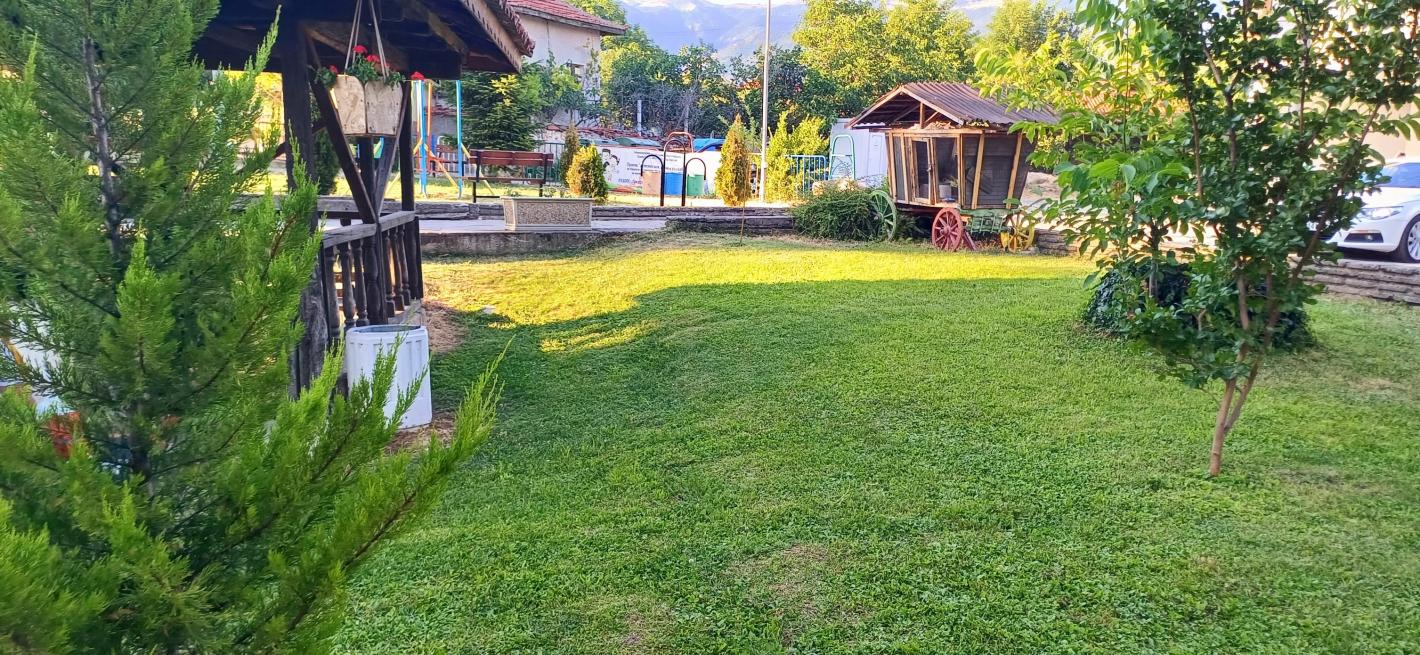Красиво карловско село привлича още туристи с нова инвестиция - има минерален извор