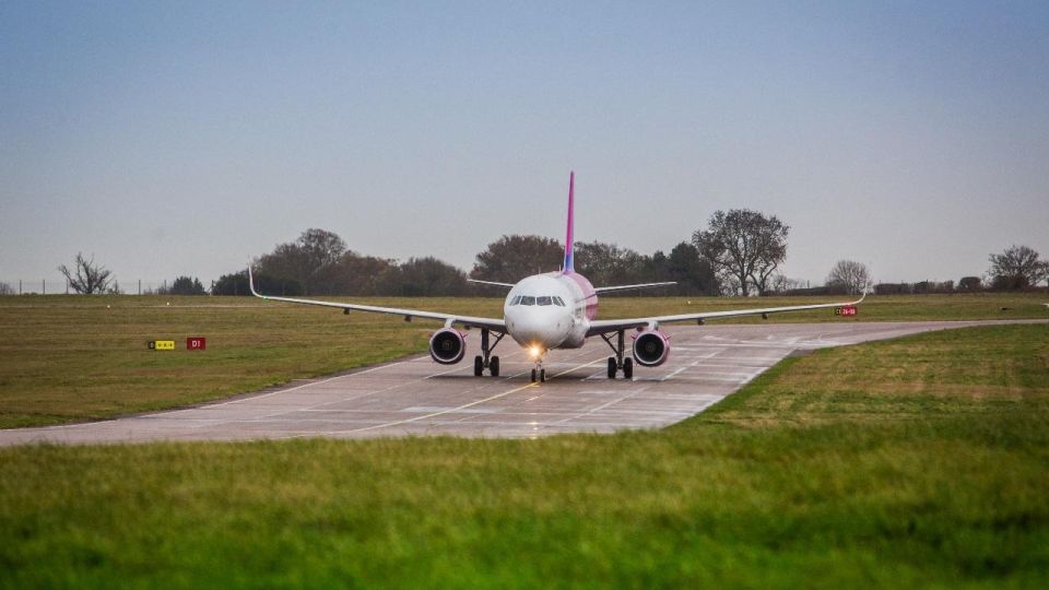 Wizz Air пуска специални полети за европейските футболни турнири и топ маратони