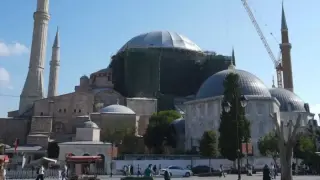 Тайната под „Света София“: 9 километра скрита история под краката на туристите