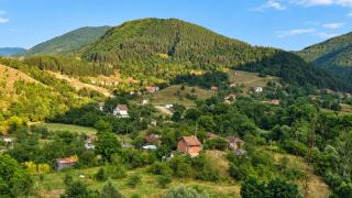 Селцата в България, които съществуват благодарение на единствения си жител!