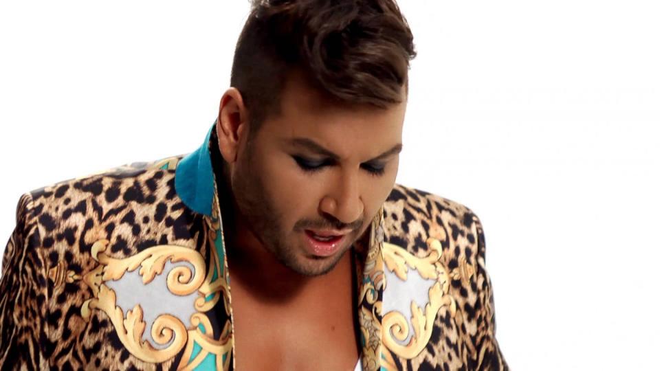 Азис показа жесток белег и призна, че е... СНИМКА 18+