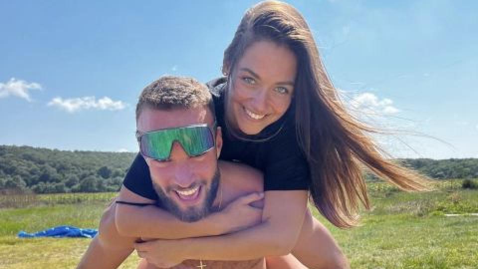 Тези СНИМКИ издадоха пламналата любов между Мирела и Валери в "Игри на волята"