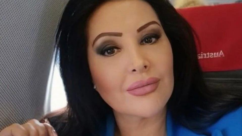 Ето го двореца, в който живее Драгана Миркович СНИМКА