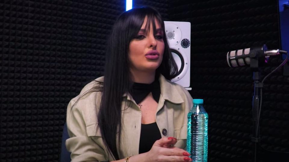 Ето кои телевизии отрязаха Симона Загорова заради Глория ВИДЕО