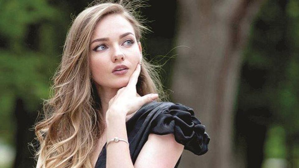 Водещата на новото риалити "Живот на кантар" Нанси Карабойчева пред БЛИЦ: Разделихме се с мъжа ми заради...