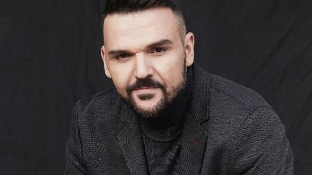 Графа разкри: Преди 20 години излязох пиян на сцената