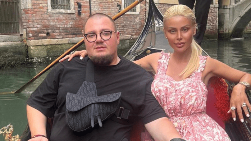 След развода със Светлана: Спипаха Гущеров в опасна близост с тази жена ПАПАРАШКА СНИМКА