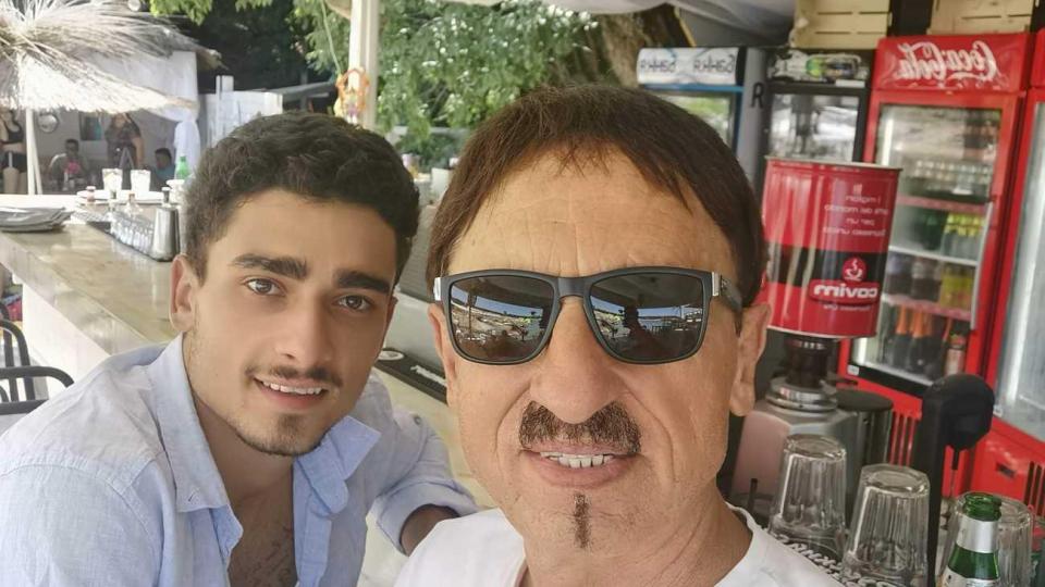 Синът на Милко Калайджиев залюби секси плувкиня СНИМКИ