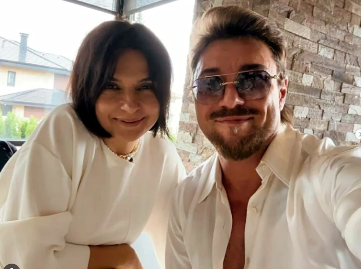 Миро проплака за жена си: Опитвам се да я убедя да се върне, но...