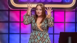 И това може: Милица Гладнишка си ги показа в ефир ВИДЕО 18+