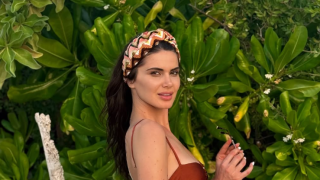 Скандална ергенка показа гаджето, правят бебе на Малдивите ВИДЕО