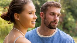 Обрат в "Ергенът"! Виктор и Бранимира се награбиха в страстна целувка ВИДЕО