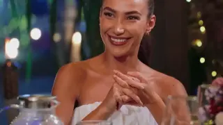 Ето как е изглеждала Ферай от "Ергенът" преди корекциите СНИМКИ