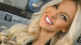 Натали Трифонова пъчи сочни гърди в Гърция СНИМКИ 18+