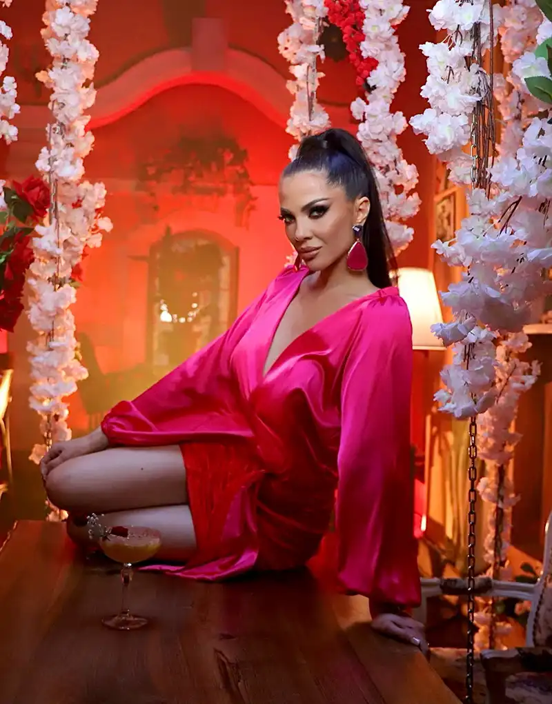 Скандал във фолка: Магда и Райна разкриха лъжите на Люси Иларионов