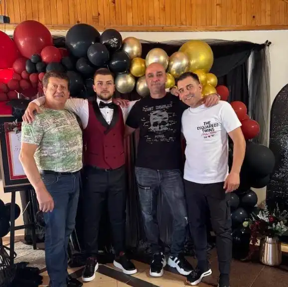 Звездни абитуриенти: Синове, дъщери и внуци на известни българи отбелязаха бала си