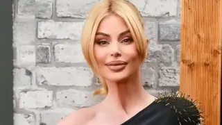 Ето го новия мъж на Светлана Гущерова! Уловиха ги в страстни сцени