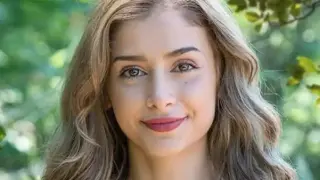 Мани от „Игри на волята“ показа горещи форми от Дубай Снимки