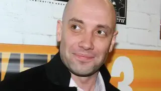 Популярна ергенка го сряза публично: Захари Бахаров търси булка за секс със...