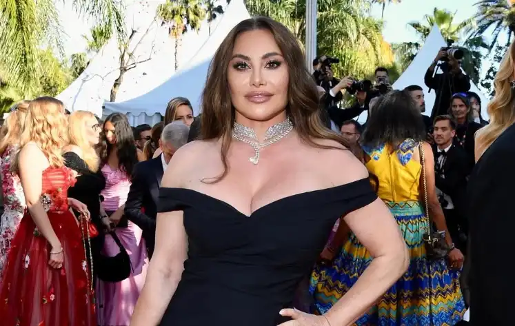 Дарина Павлова се прибра тайно в България