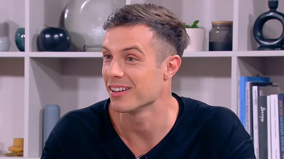 Филип Буков претърпя инцидент с мотор, сега ходи с патерици