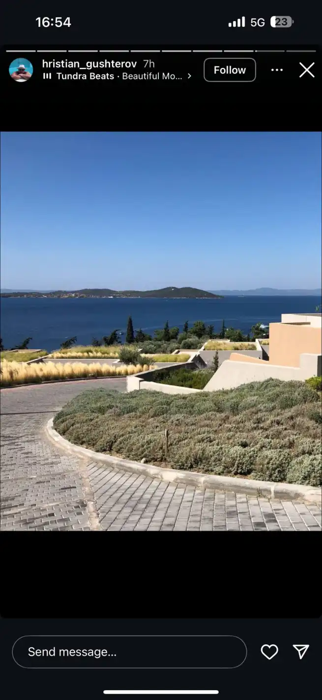 Новата на Гущеров кипи от страст: Буквално впи зъби в него Снимки