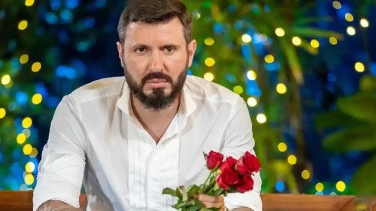 Мартин Елвиса с мераци към политиката! Каза какво е мнението на дъщерите му за Даниела