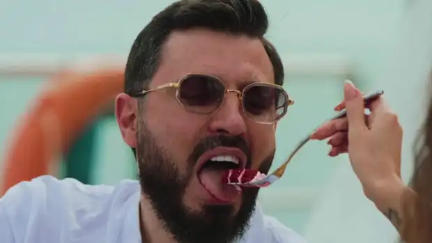 Мартин Елвиса попиля Йоана, разкри цялата истина за отношенията им