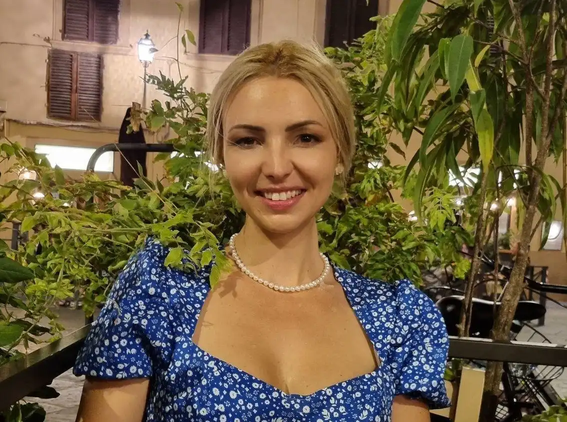 Аут ли е Ева Кикерезова от БНТ? Истината ще ви озадачи