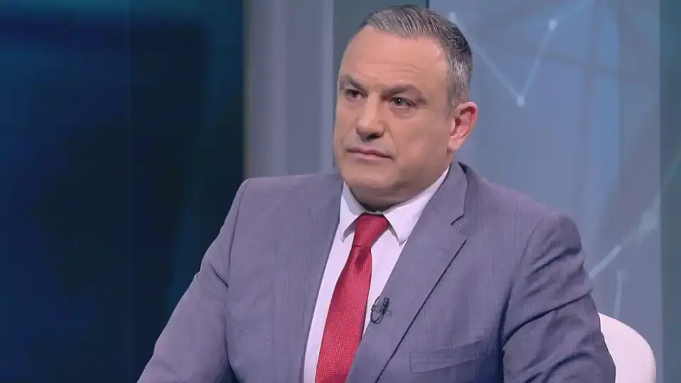 Какво се случва с Юксел Кадриев! Приятелите му не могат да го познаят