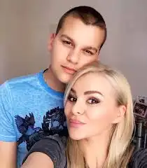 След Коцето – и синът на Десислава пусна песен Видео