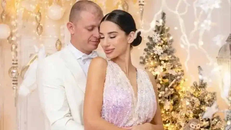 Бачорски нагорещиха с много предизвикателни сватбени Снимки