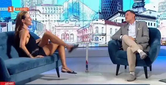 Резил: Мила Роберт се разчекна в ефира на БНТ, Любенов онемя Снимки 18+