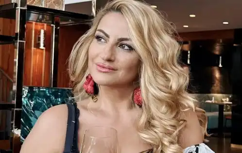 Известна тв водеща си смени името, вече е…