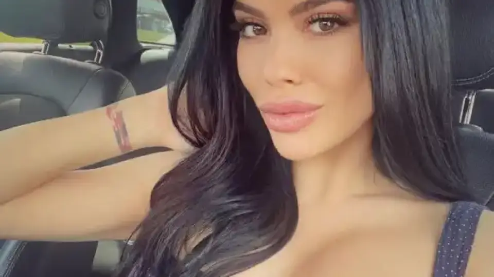 Бившата на Джизъса роди и кръсти с много странно име детето си...