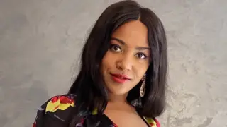 Прея събра погледите в този вид Снимки