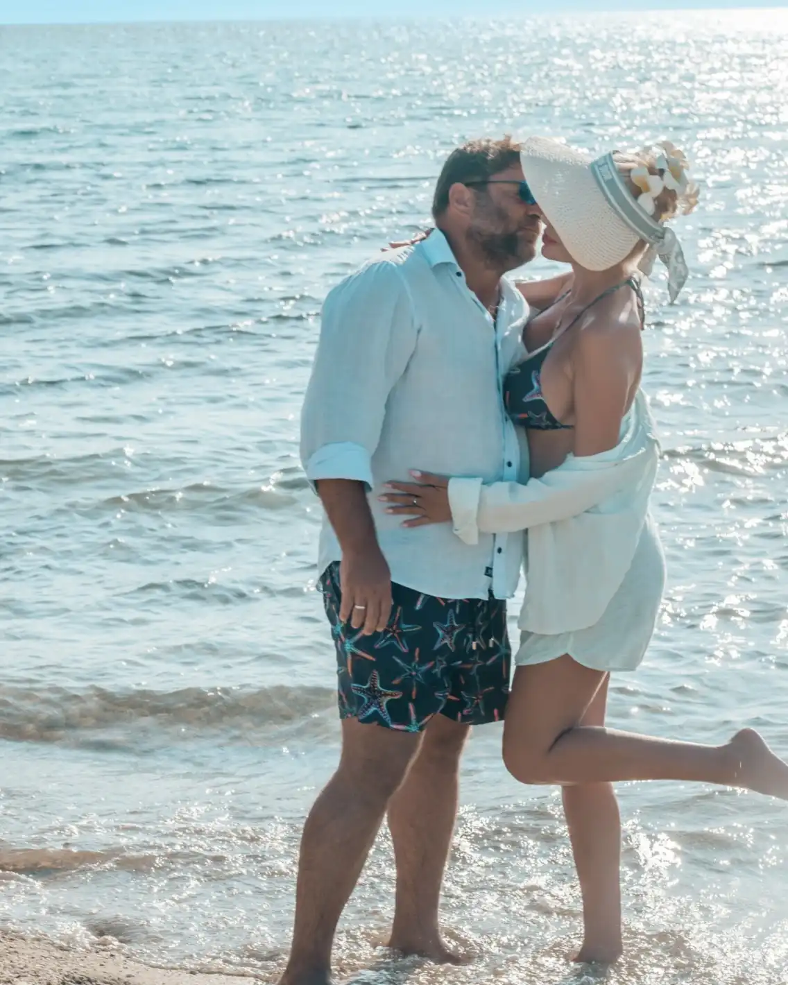 Антония Петрова-Батинкова с вълнуваща изповед пред БЛИЦ след голямата новина за третата бременност Снимки