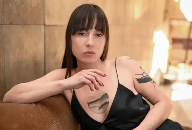 Жените са в шок: Ето как Елена от "Ергенът" топи излишните килограми