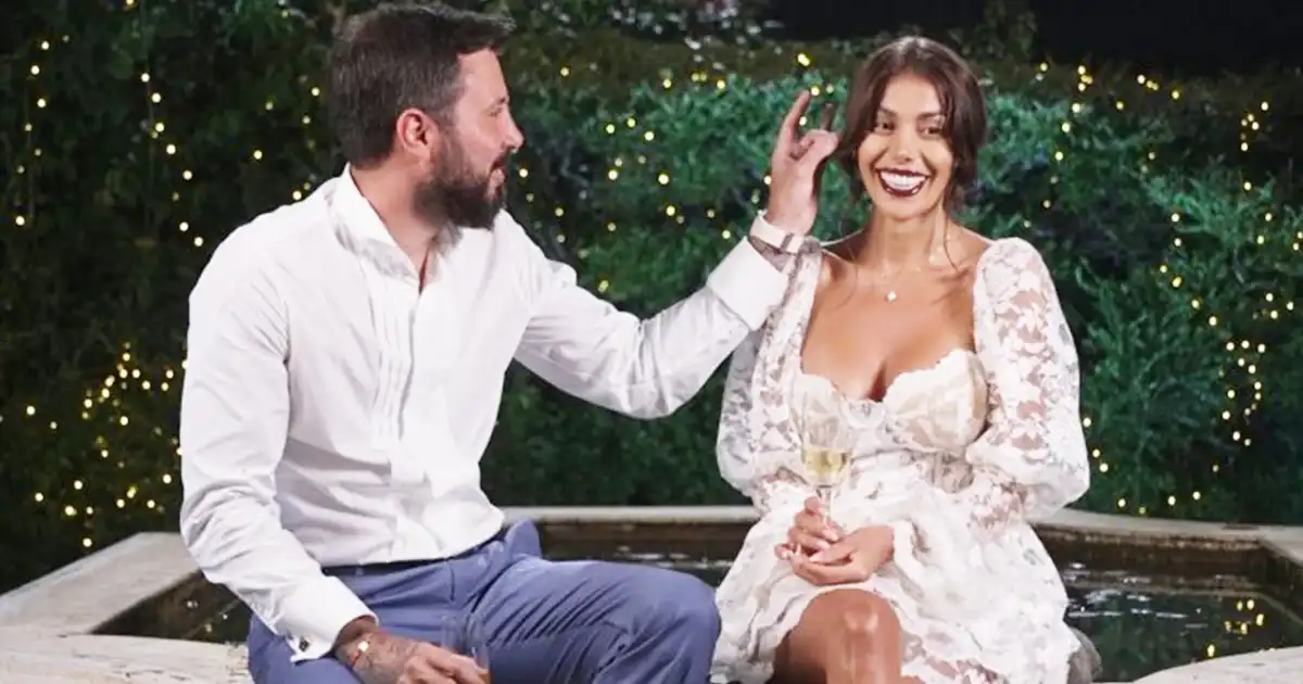 Рупецова съсипа Елвиса: Страхувала се да не й лепне венерическа болест