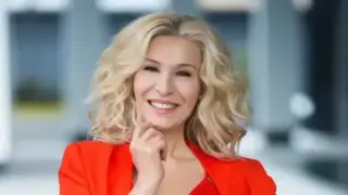 Ужас! Гала налива внучето с алкохол Снимка