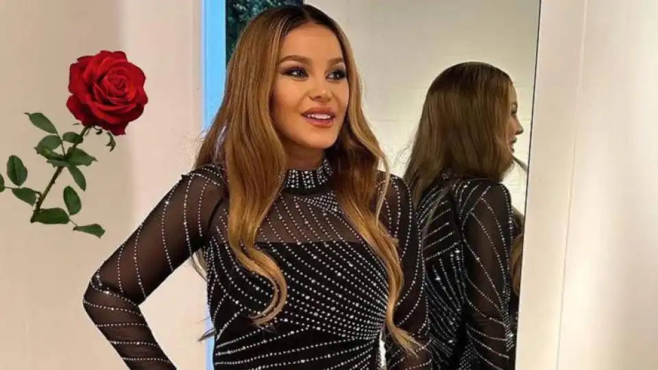 Деси Слава напусна София, построила си е къща във...