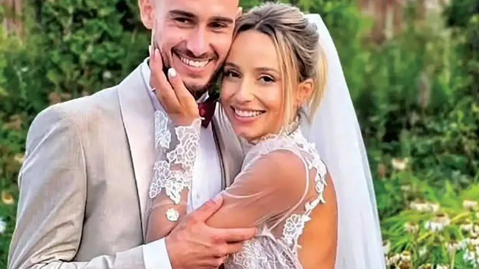 Бившите мъже на Антоанет Пепе се появиха на сватбата й с Карамански Снимка