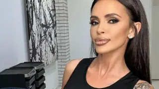 Горещо! Мария развя дупе по прашки! Видео 18+